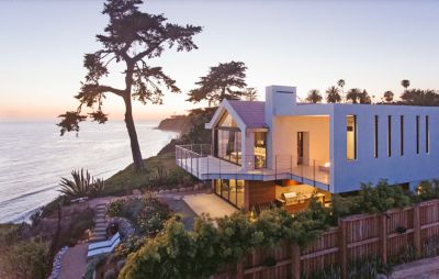 beautiful home on the coast in santa barbara